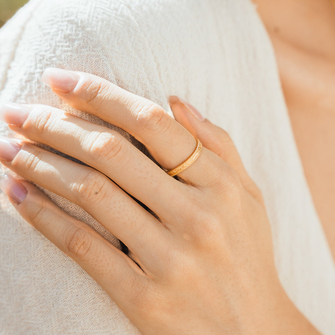 Vintage Stacking Band Ring | Gold