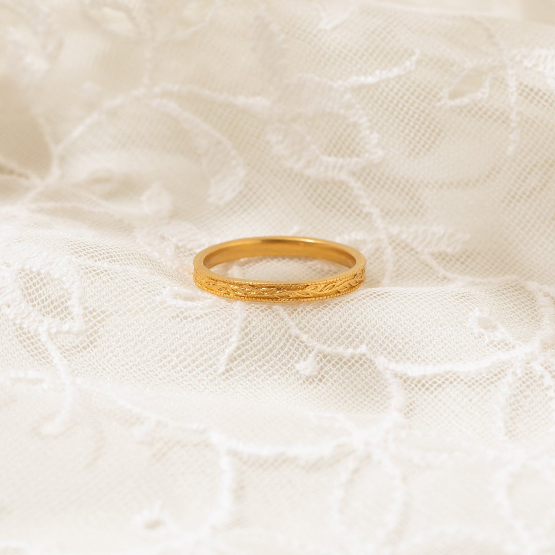 Vintage Stacking Band Ring | Gold